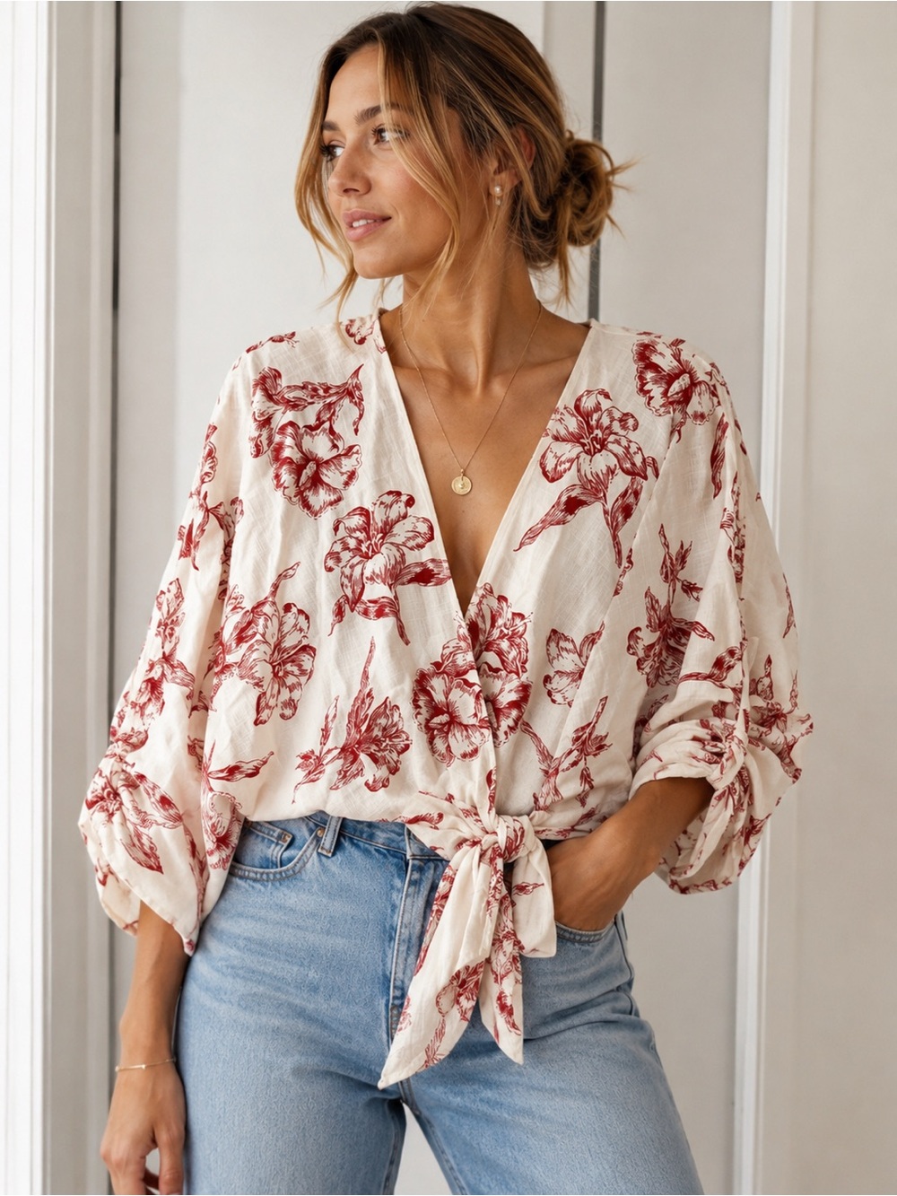 Zara Cream Floral Viscose-Linen Top with Red Print
